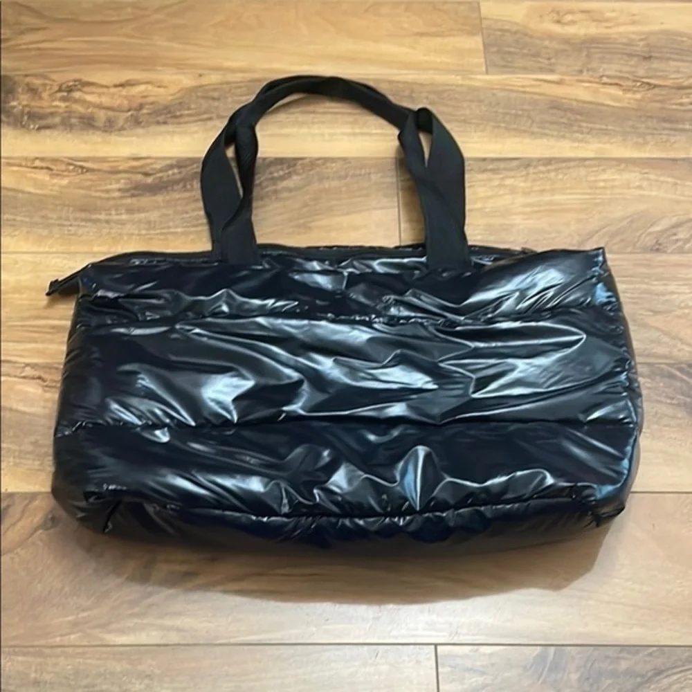 NWOT Shiny Black Glossy Puffer Tote Bag. Zipper, Double Shoulder Straps